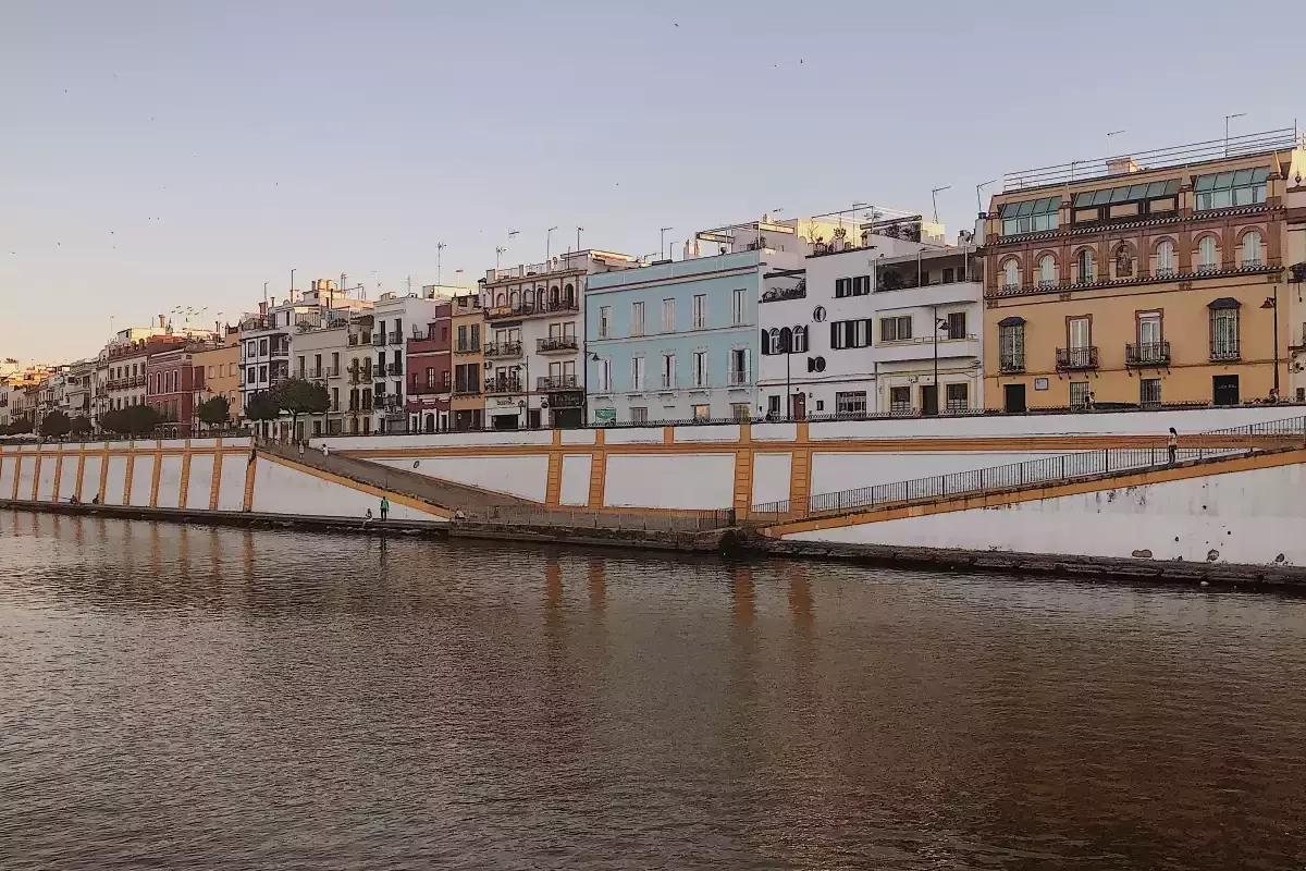 Descubre la diversión refrescante: Parques acuáticos en Sevilla