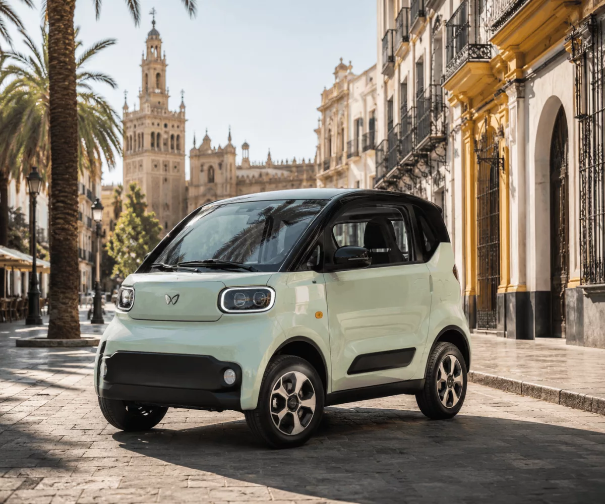 Alquiler de coches eléctricos en Sevilla: movilidad urbana para particulares, empresas y autónomos